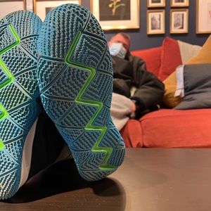 Meet your Posher, Brian